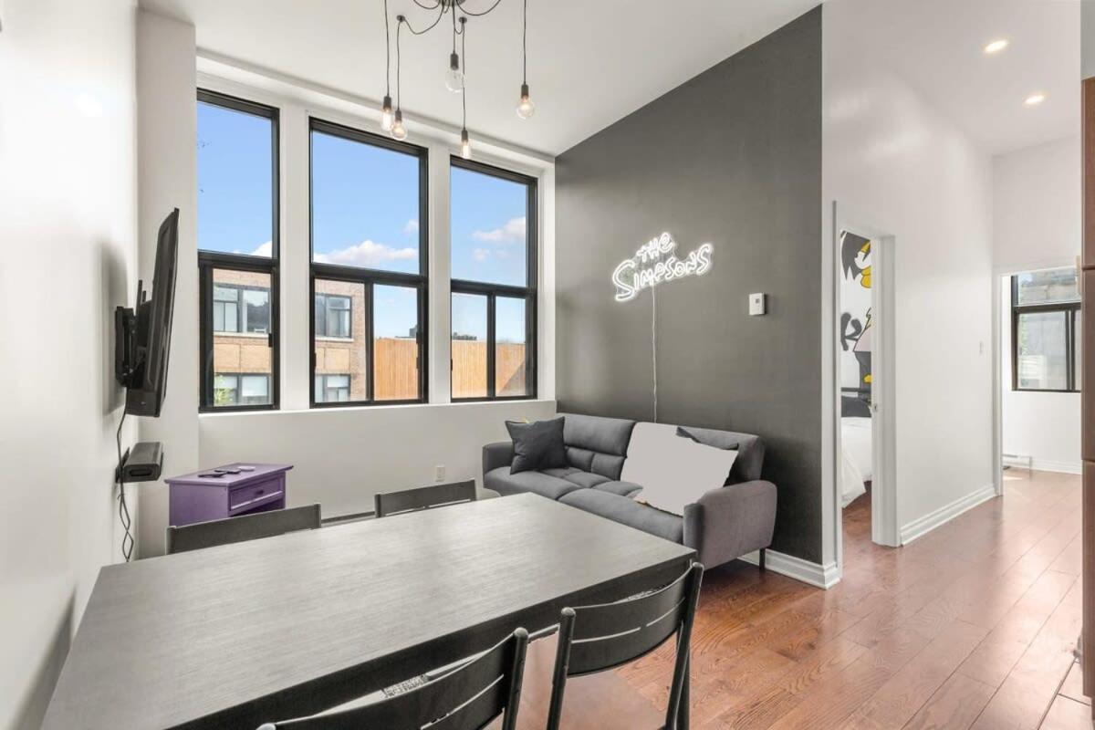 Apartment M11 The Simpsons 3br In The Heart Of Mtl