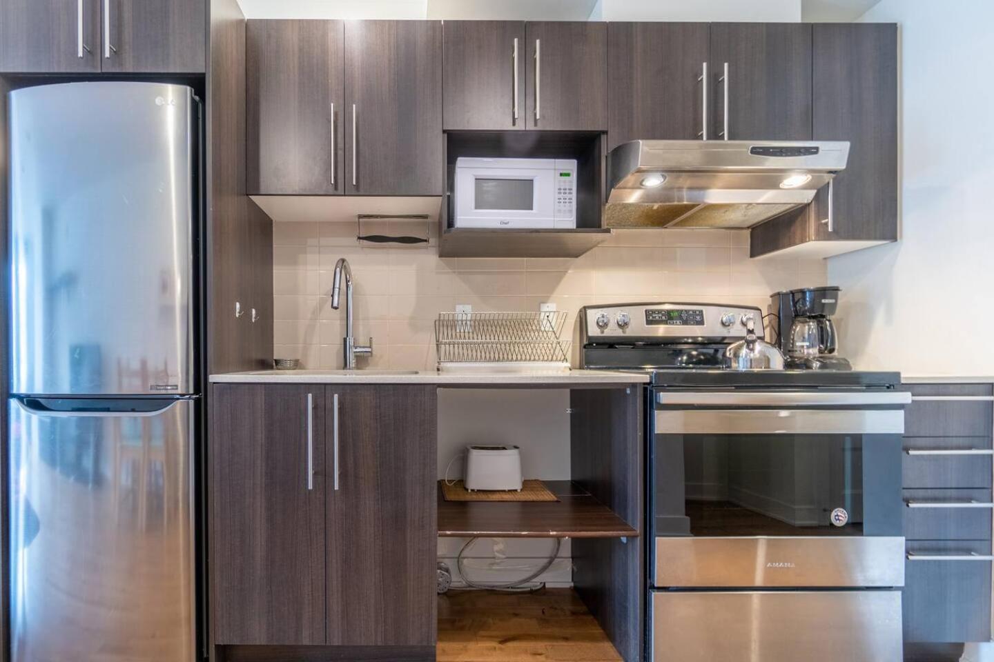 Rozenhaus Aparthotel Montreal