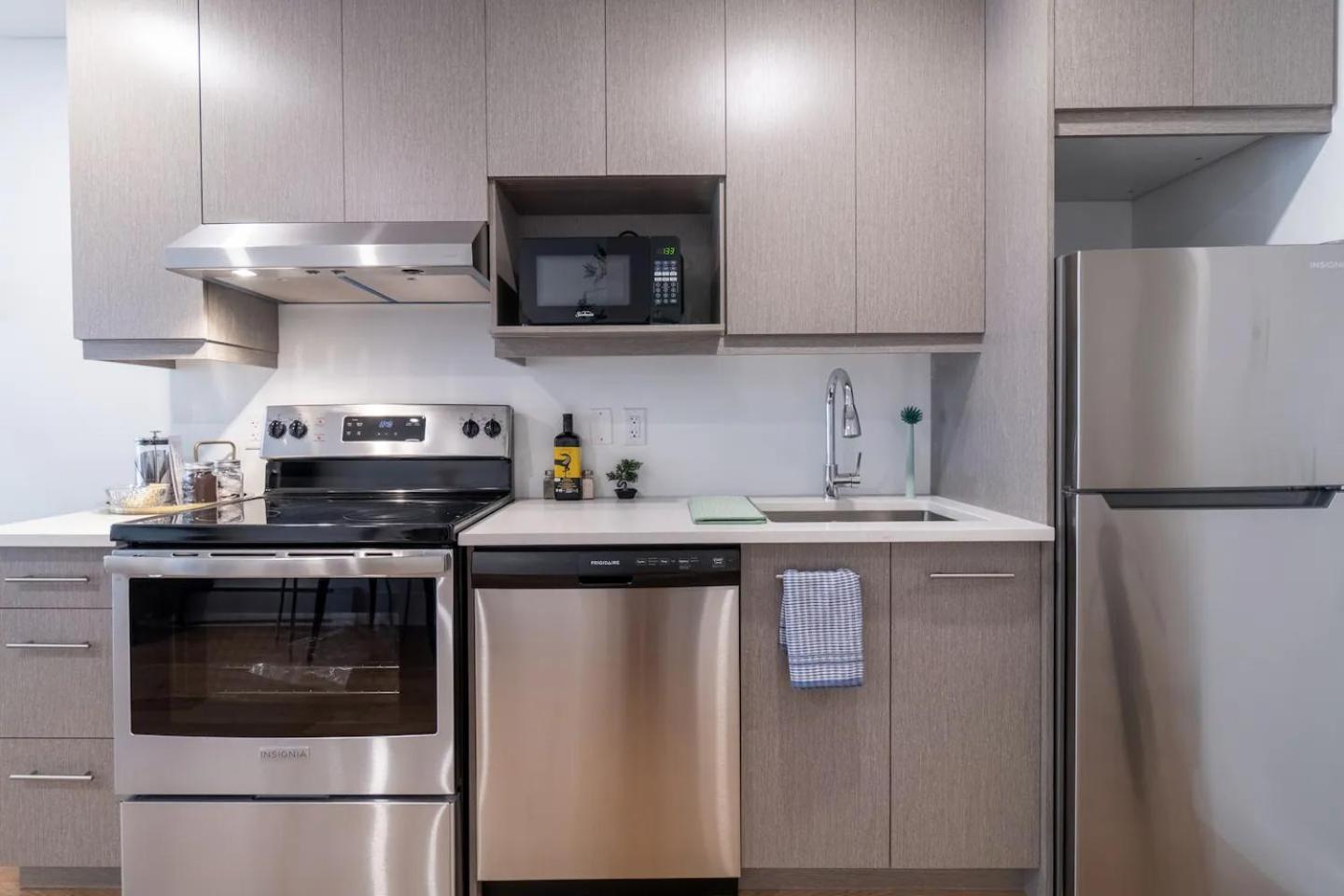 Rozenhaus Aparthotel Montreal