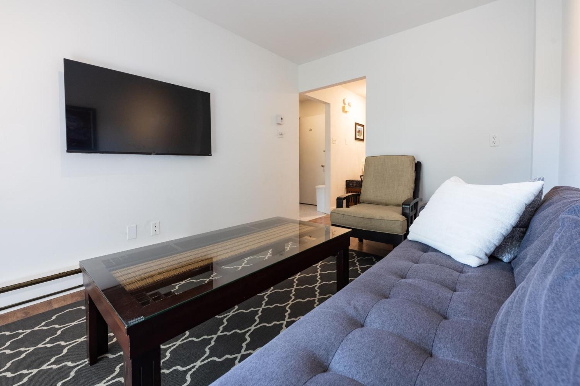 Apartment North House - Rue Drolet 2-bedroom