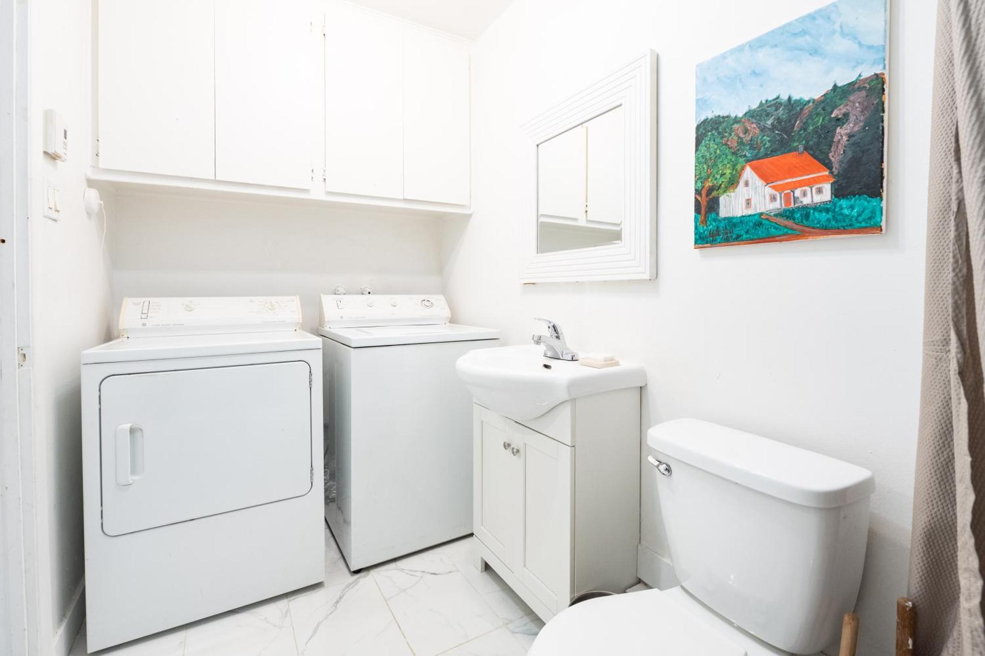 North House - Rue Drolet 2-bedroom