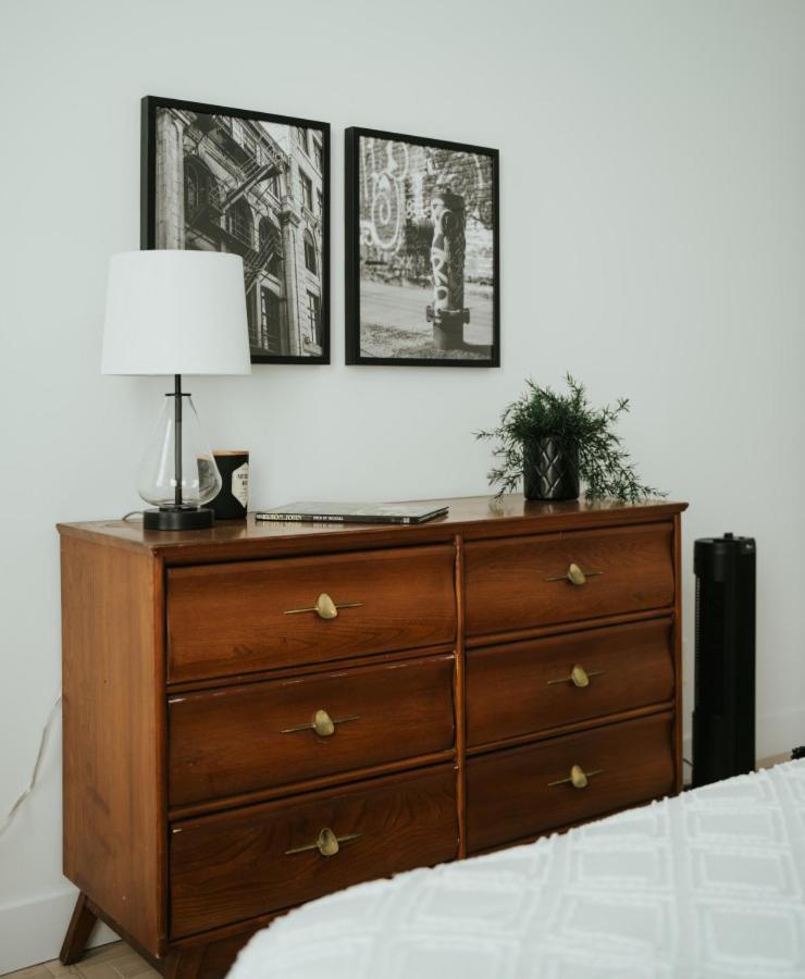 Apartment New Spacious And Cozy 2bdr Montreal
