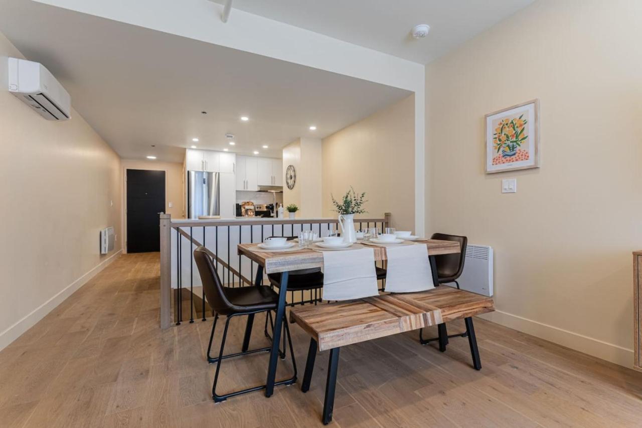 Apartment 2br Downtown With Balcony *