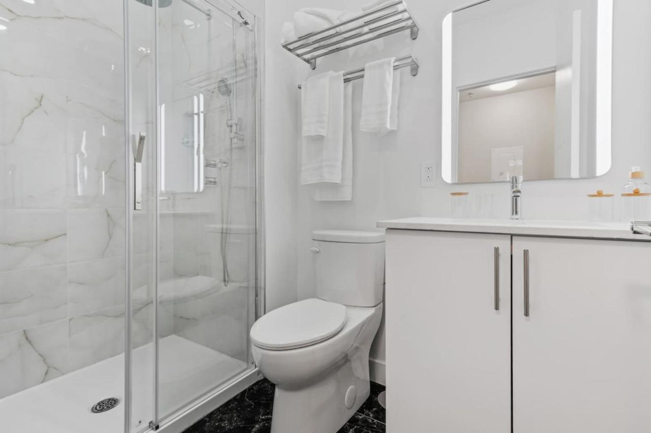 Downtown 2br Montreal