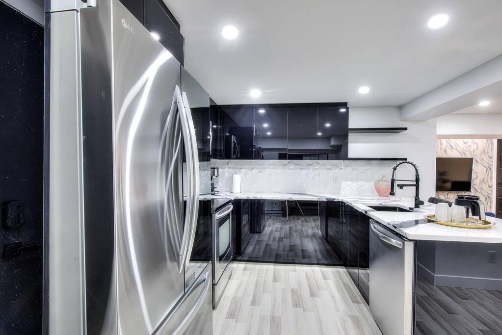 Ndg Dreams! New & Modern 3br Easy Life Montreal