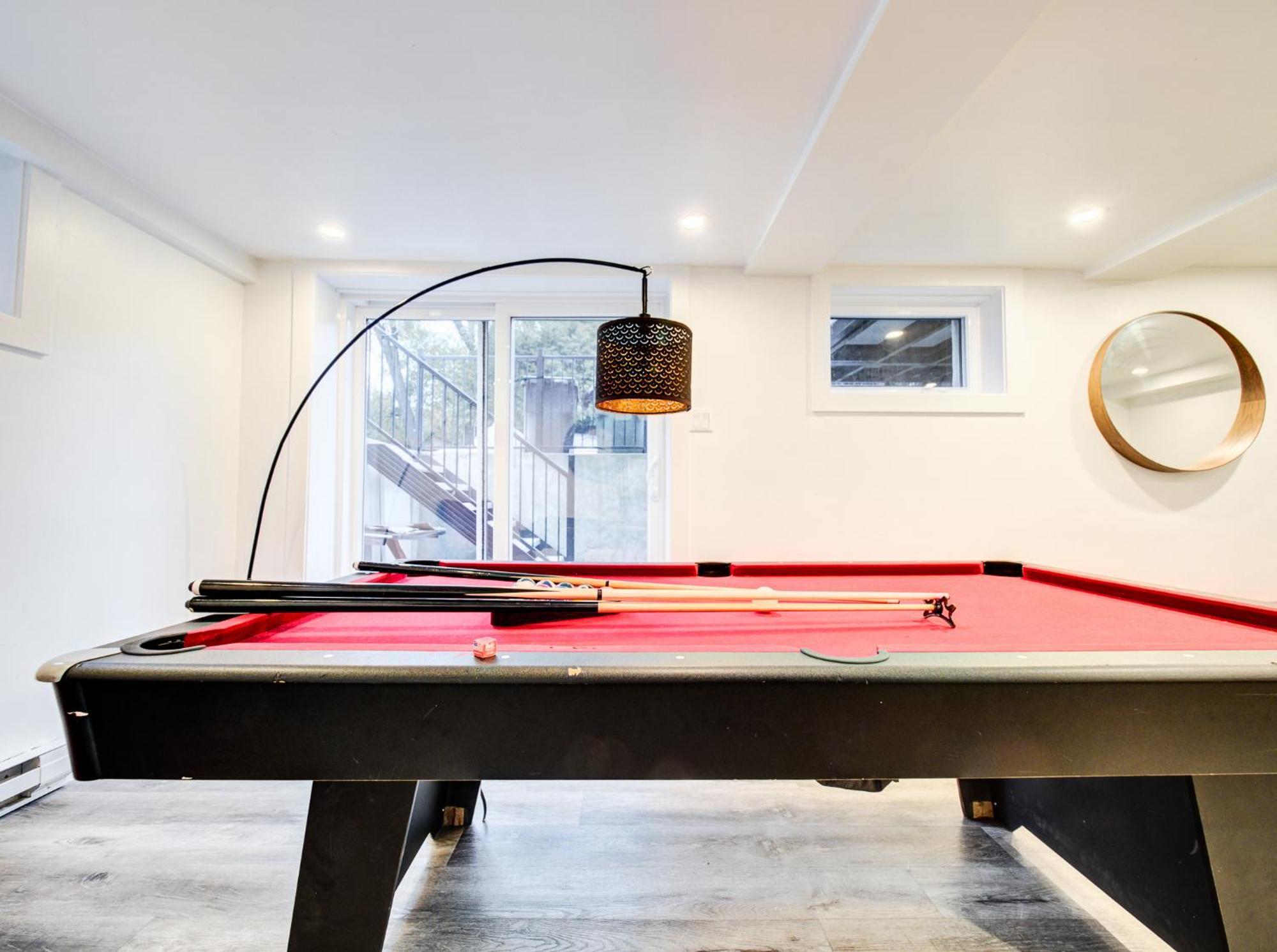 Ndg Spacious 4-br In The Heart Of Apartment *