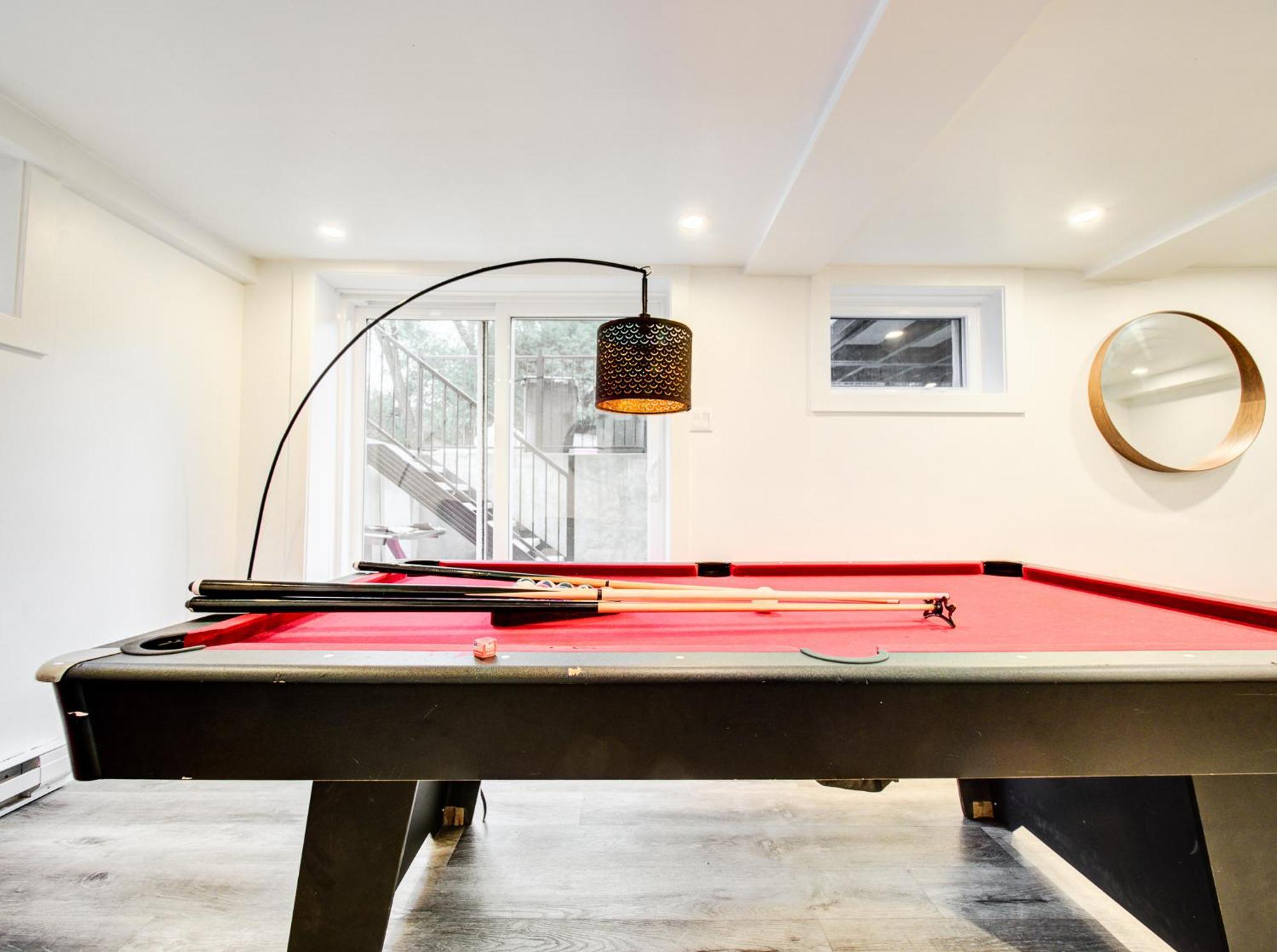 Ndg Spacious 4-br In The Heart Of Apartment