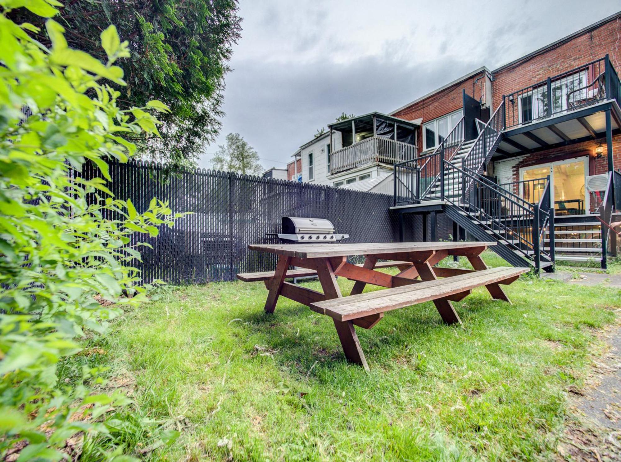 Ndg Spacious 4-br In The Heart Of Apartment *