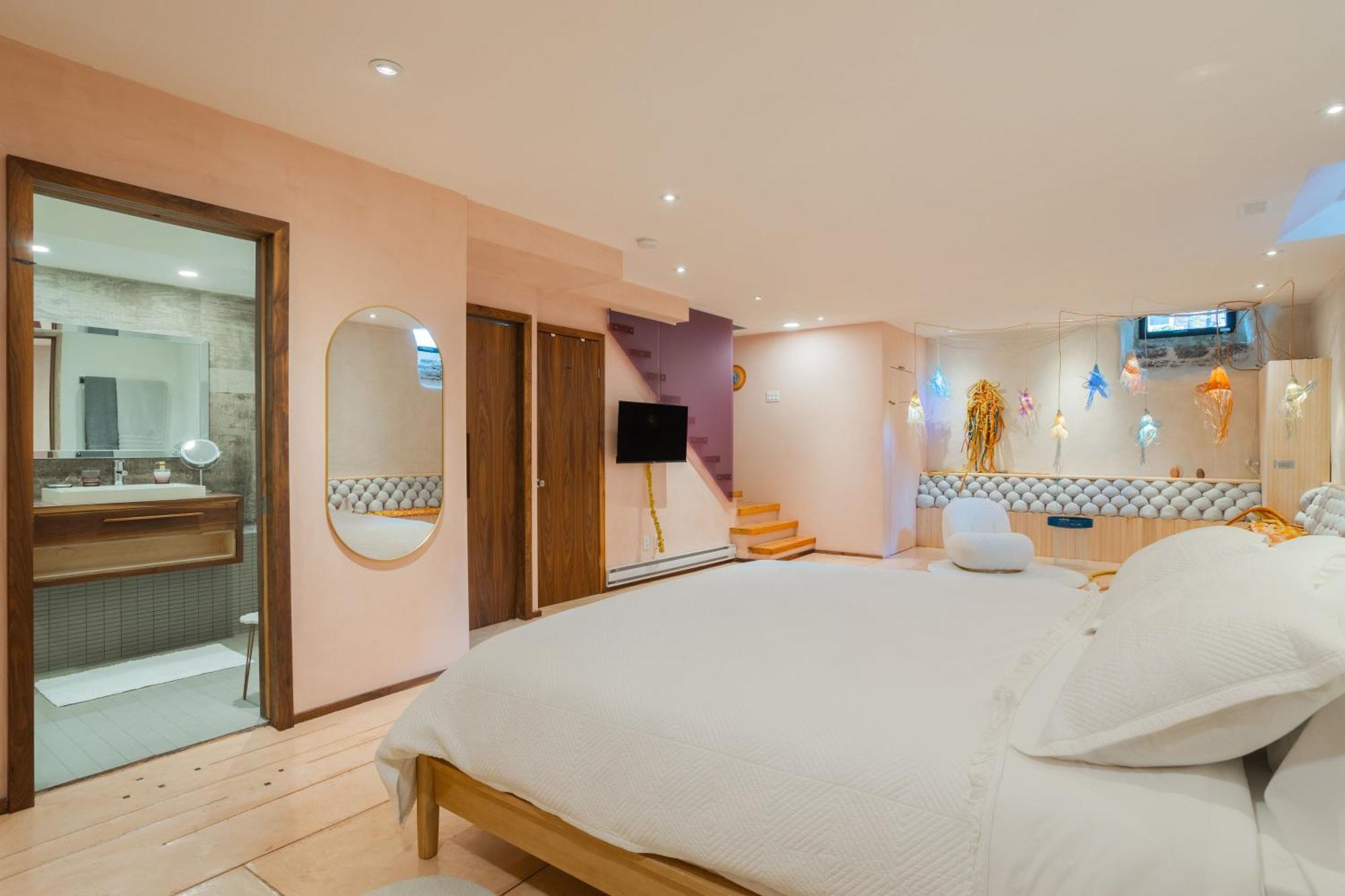 Chez Moi, Mtl Cozy -Plateau- Superbe Stay- 2 Nice Beds Montreal