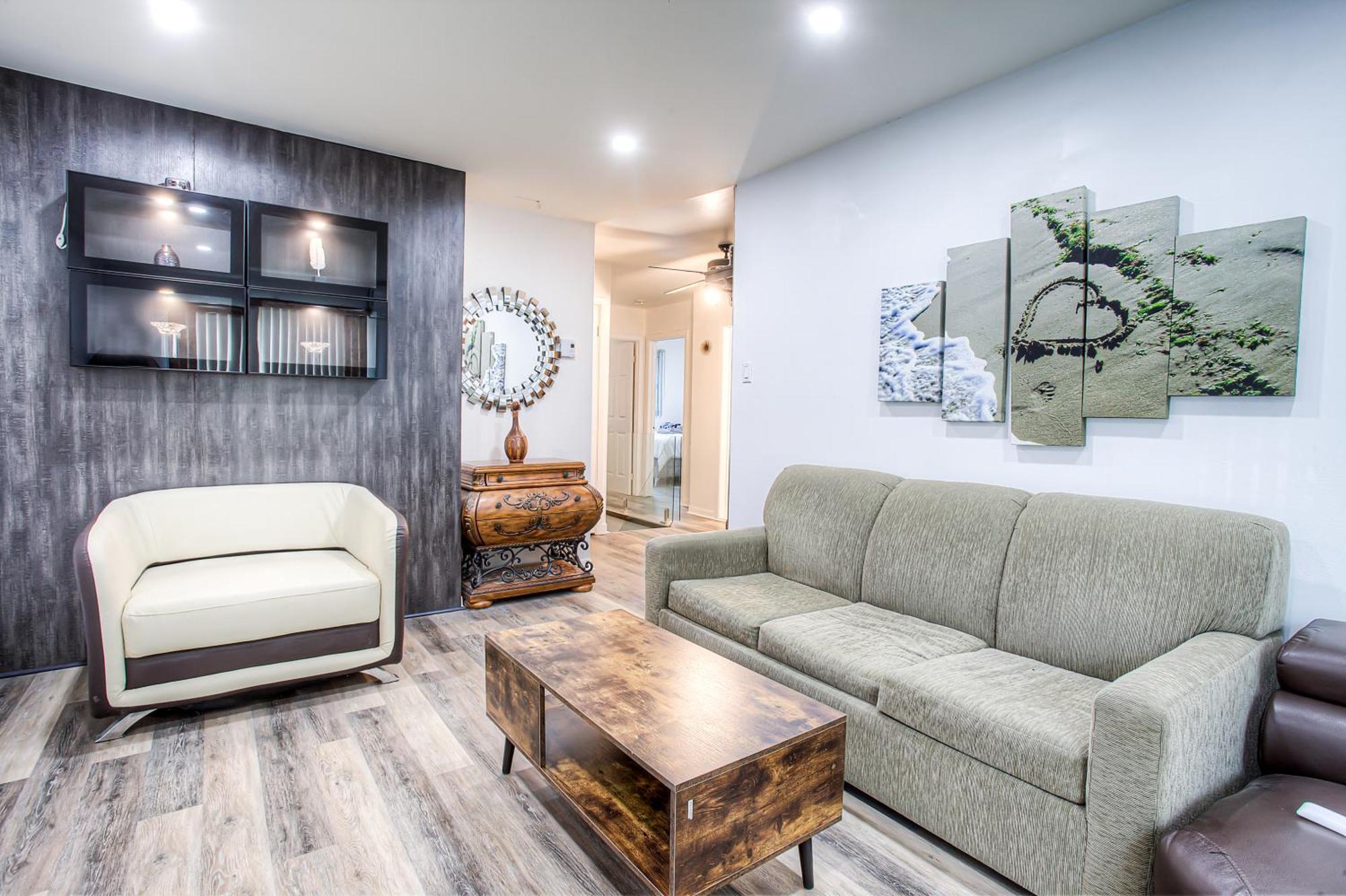 Luxury 4br Duplex Apartment, Free Parking