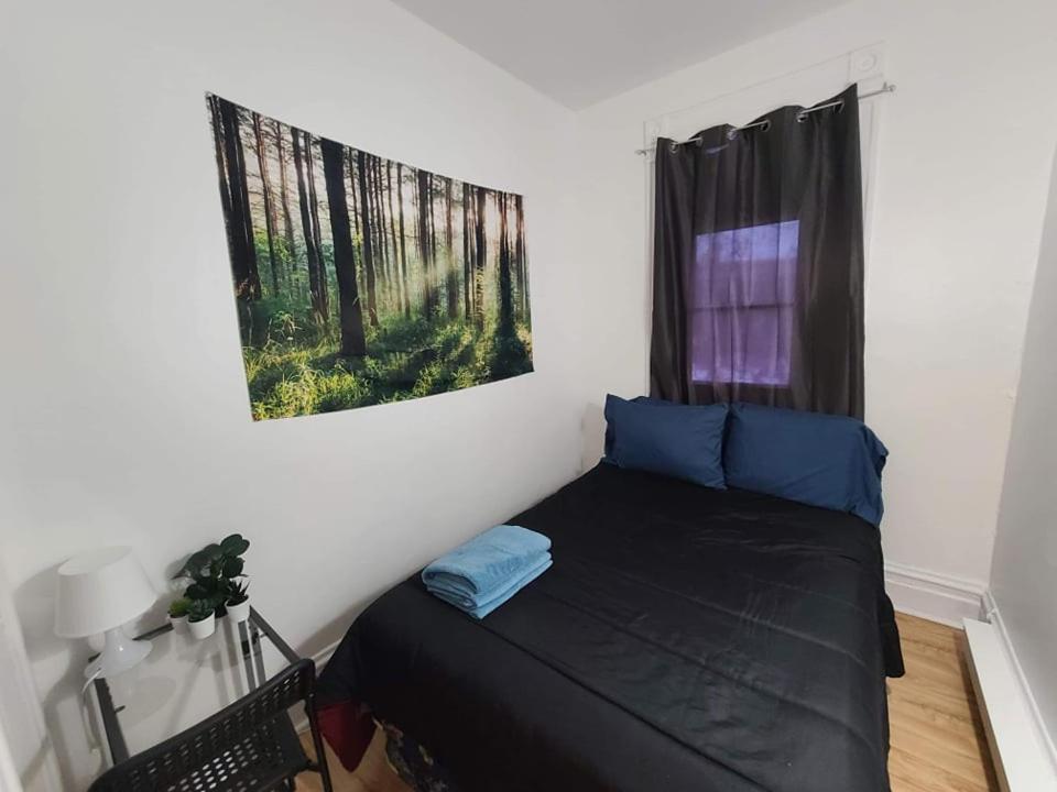 Private Parking Metro Rosemont Full Kitchen Homestay *