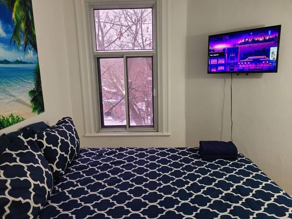 Private Parking Metro Rosemont Full Kitchen * Montreal