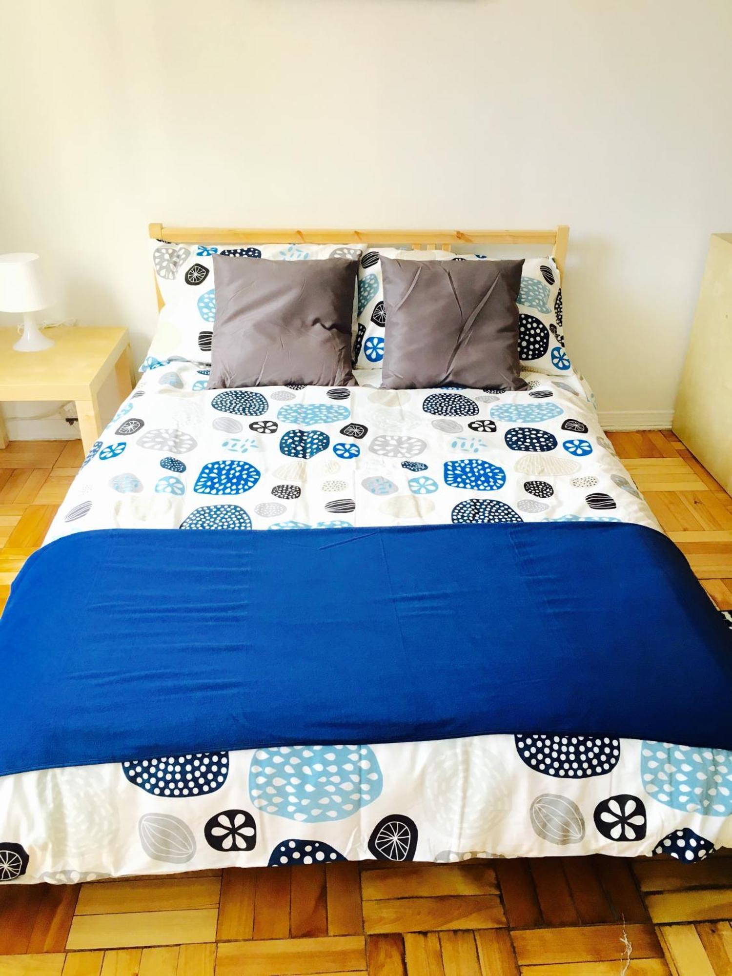 Stylish Comfortable In The Golden Square Mile *