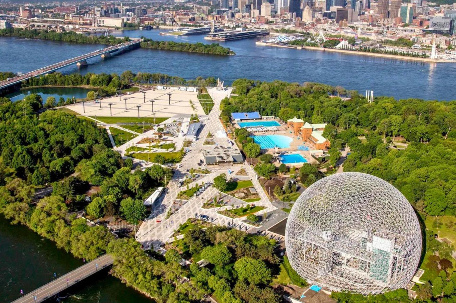 Liv Mtl Plaza Aparthotel Montreal