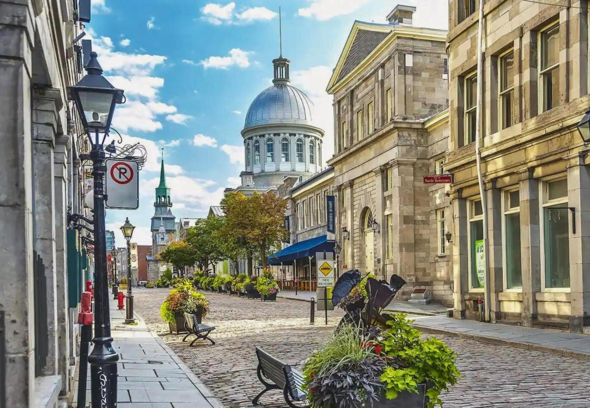 Aparthotel Liv Mtl Plato Montreal