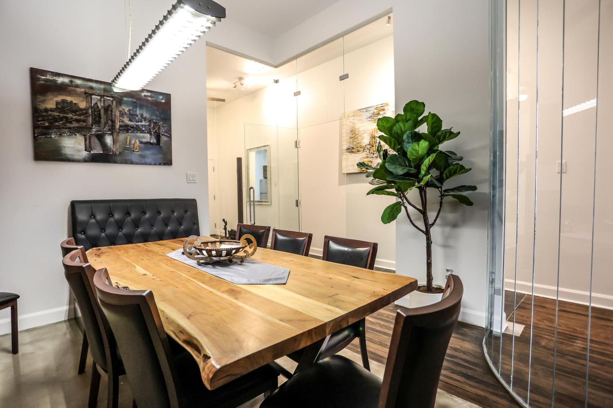 Apartment Elegant 3 Bedroom In Old Port - 201 *