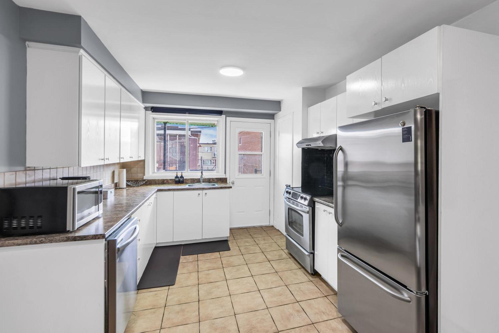 Cozy 3 Bedrooms Montreal
