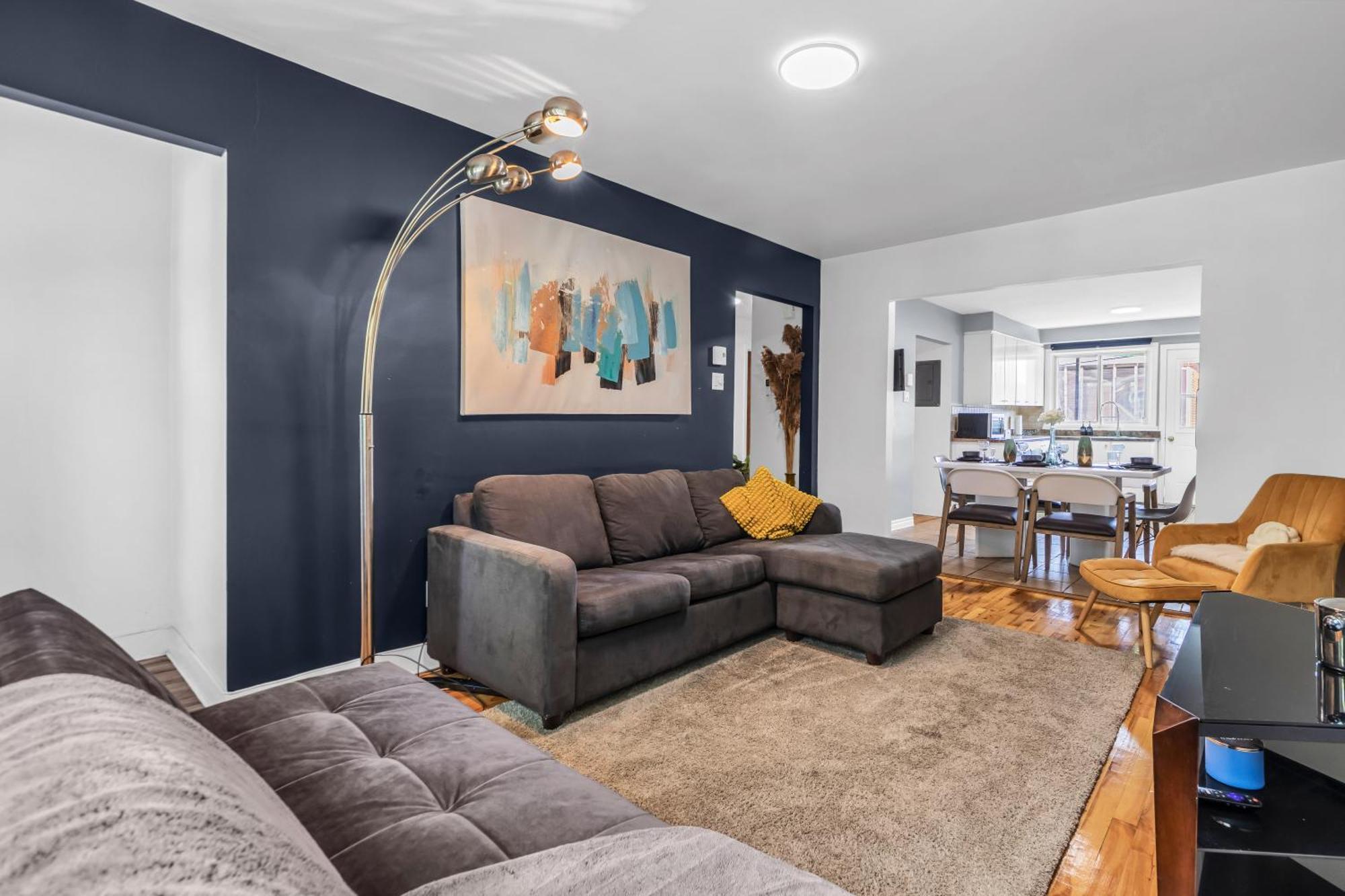 Apartment Cozy 3 Bedrooms Montreal