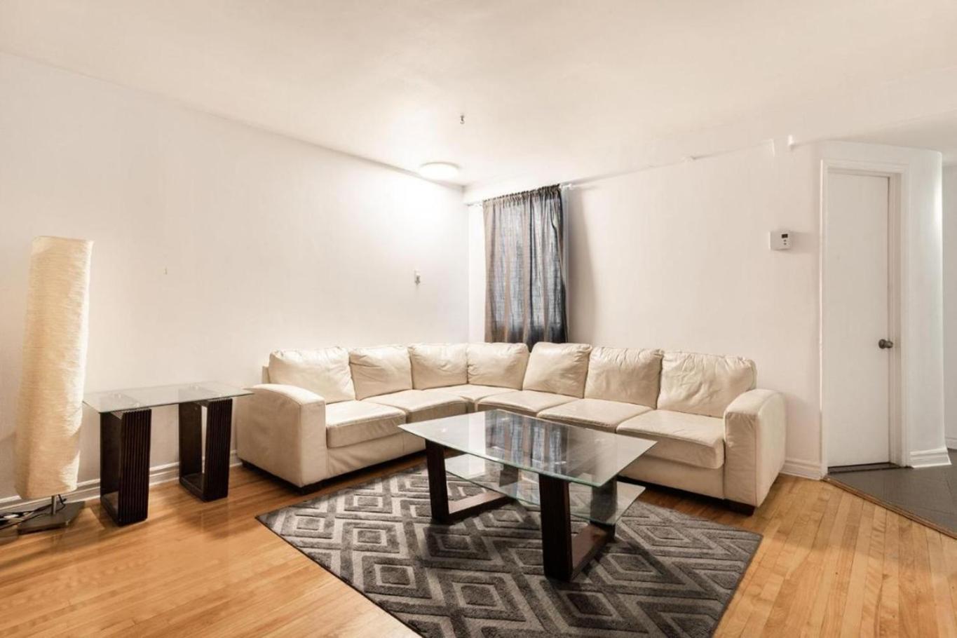 Apartment Grand 4 - 335 Montreal
