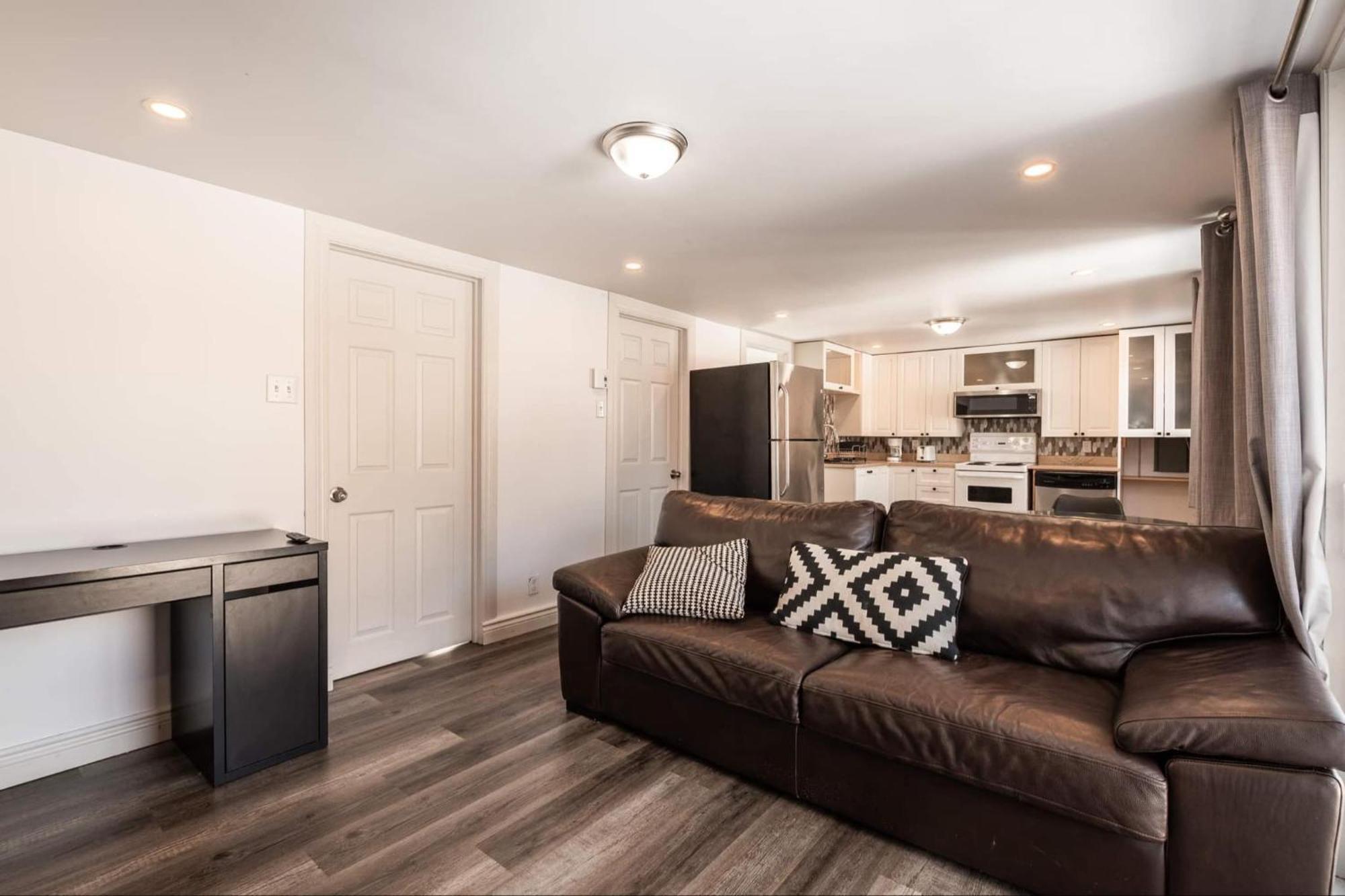 2 Bedroom In Montreal