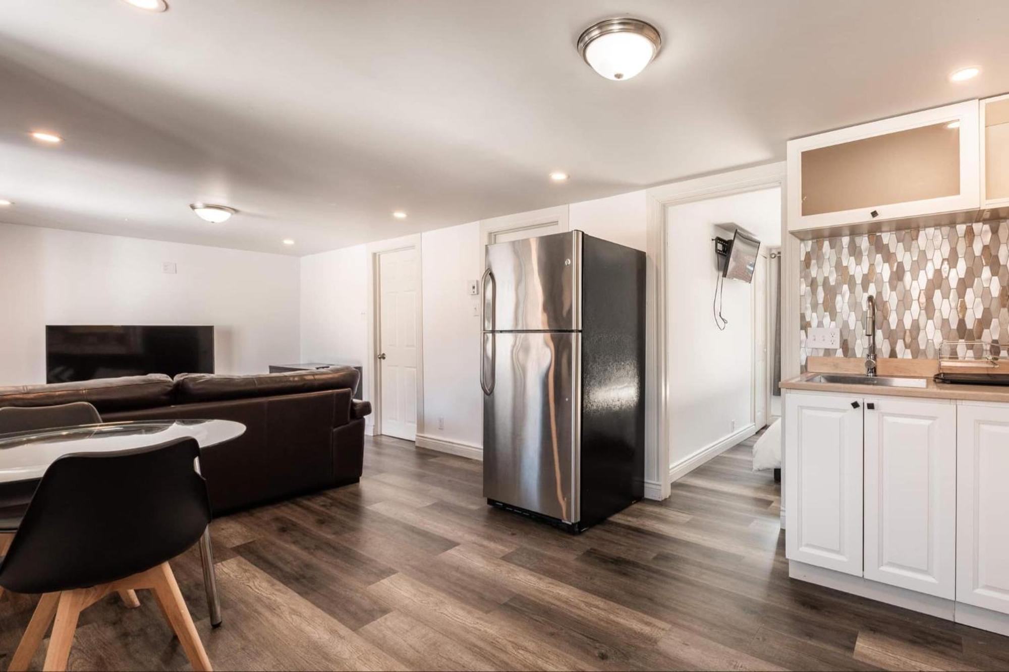 2 Bedroom In Apartment