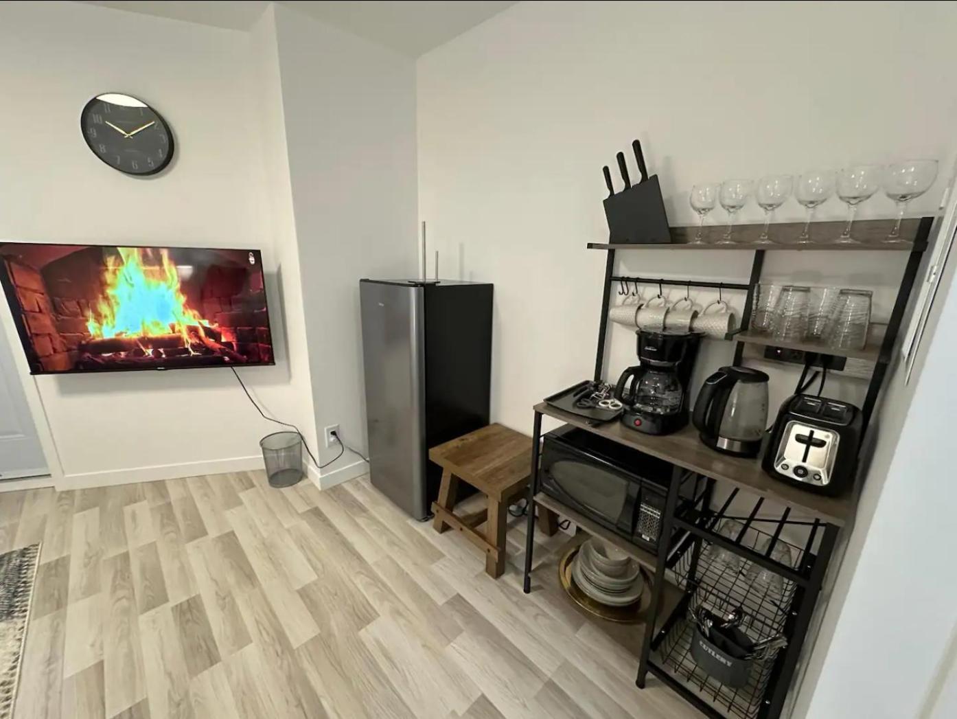 Ndg Dreams! New & Modern 3br Easy Life Apartment Montreal