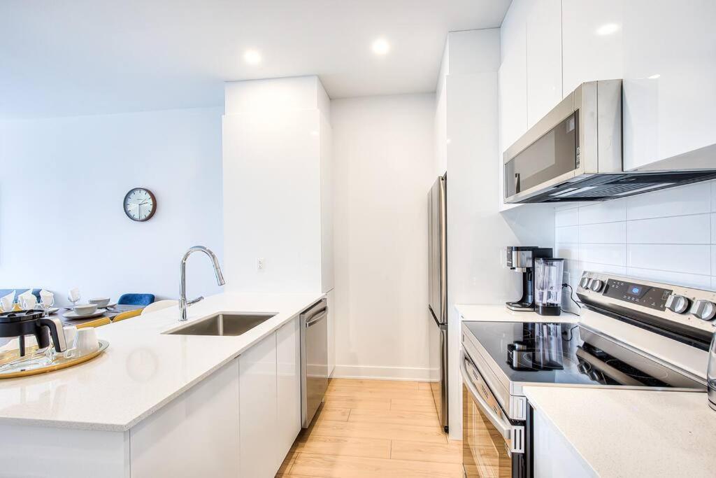 Beautiful & New! Renovated For Your Style Comfort * Montreal