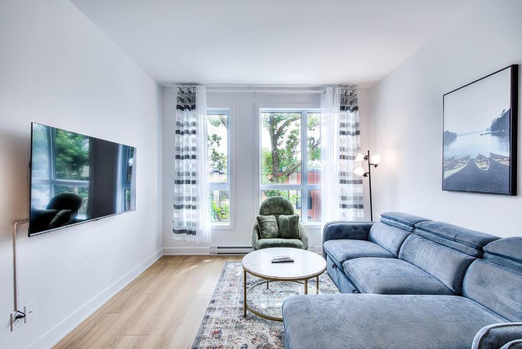 Beautiful & New! Renovated For Your Style Comfort Apartment *