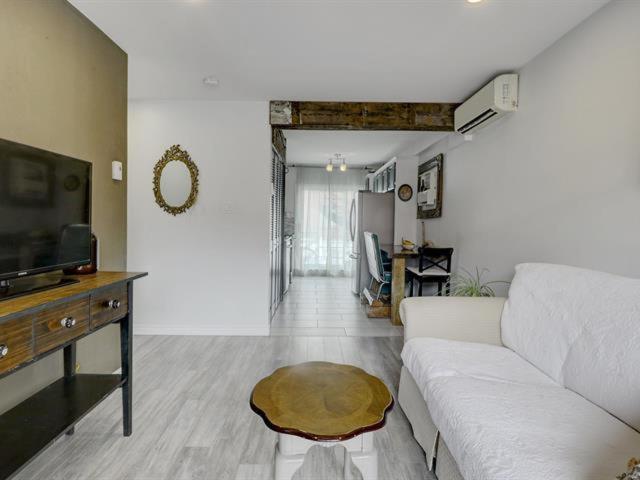 Cozy Shared In Area Homestay *