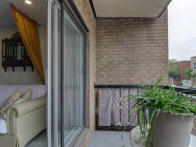 Homestay Cozy Shared In Area Montreal