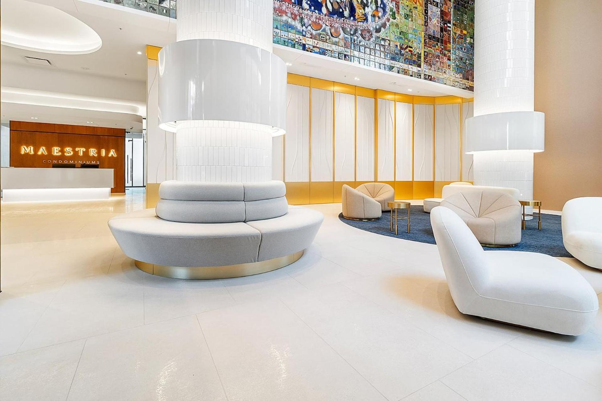 Sky Bridge Spectacular Apartment Montreal