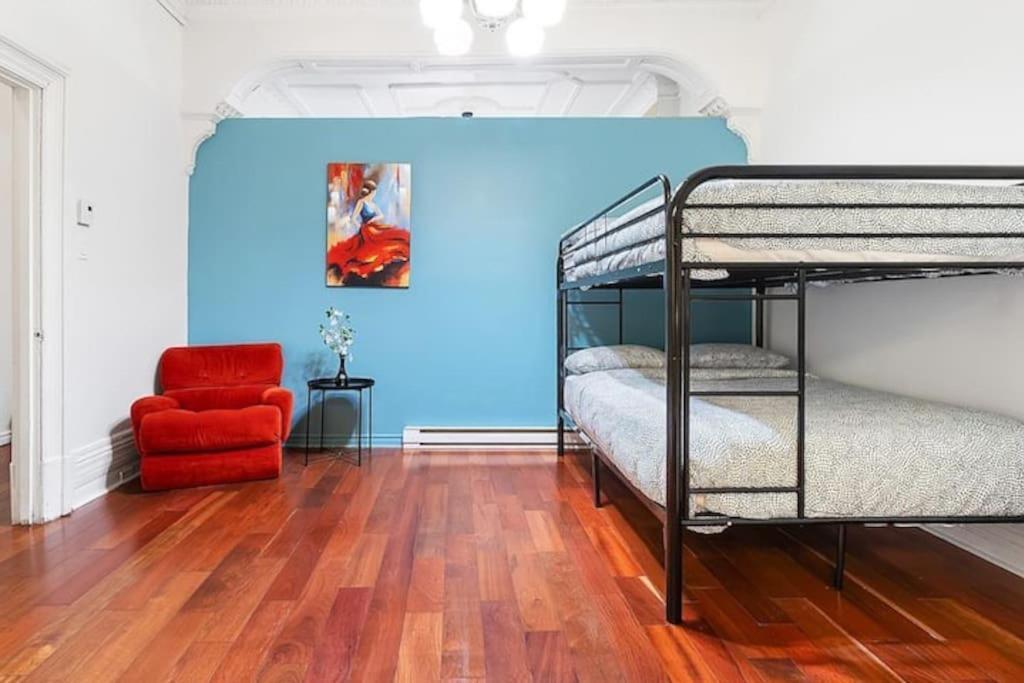 3bedr Dt Free Parking Montreal