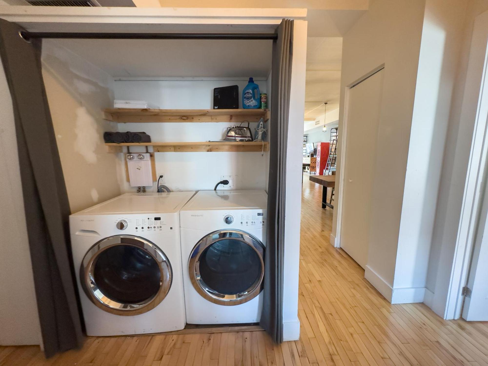 Luxury 5-bedroom Pool Table 5 Min From Jarry Metro Apartment *