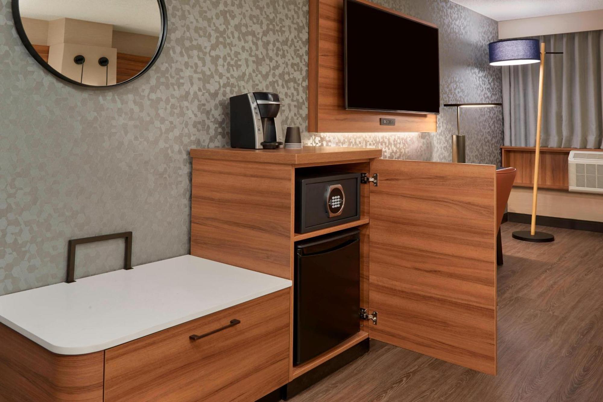Fairfield By Marriott Downtown Hotel 3*