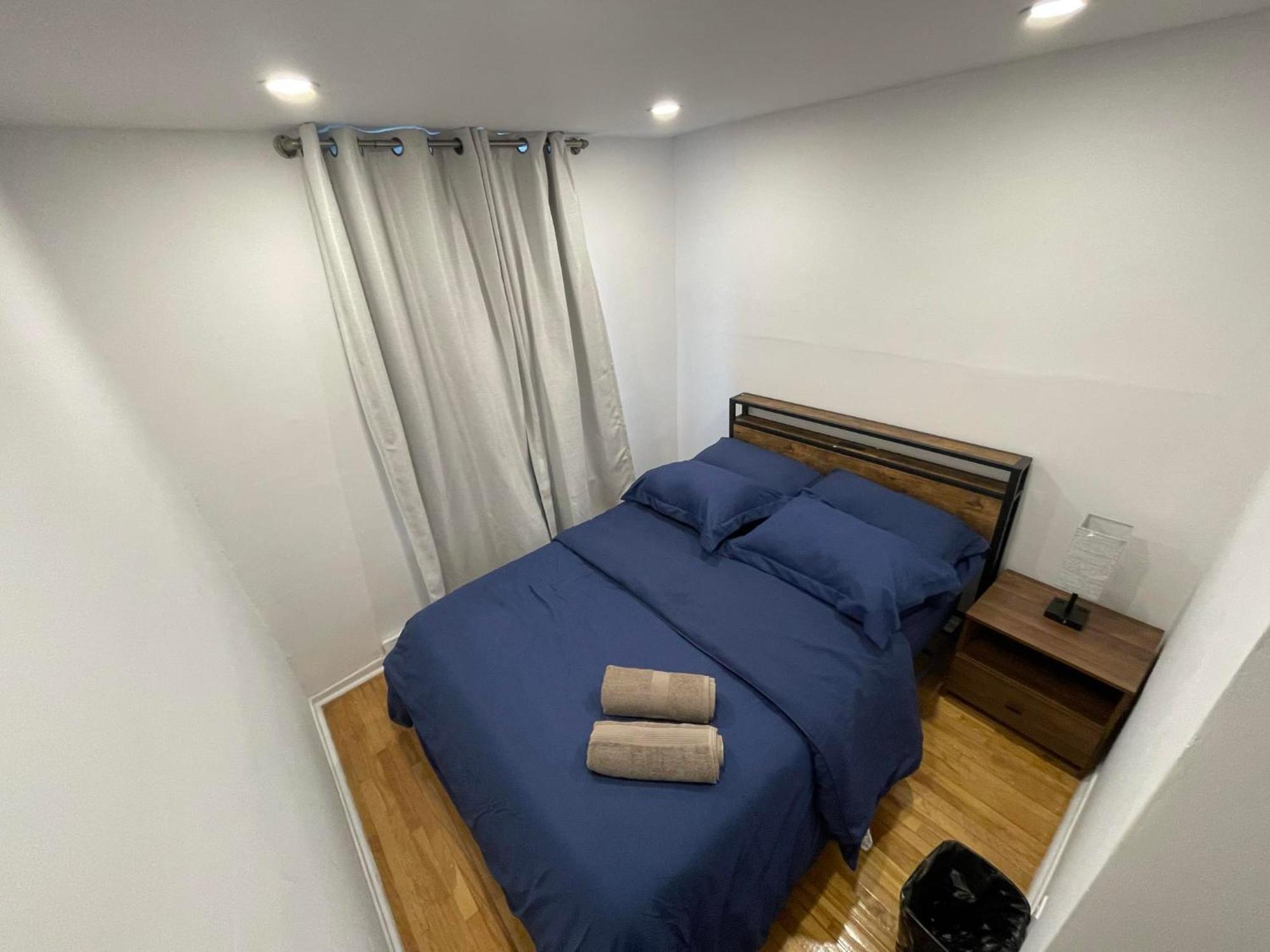 Apartment 3944 Sainte Emilie