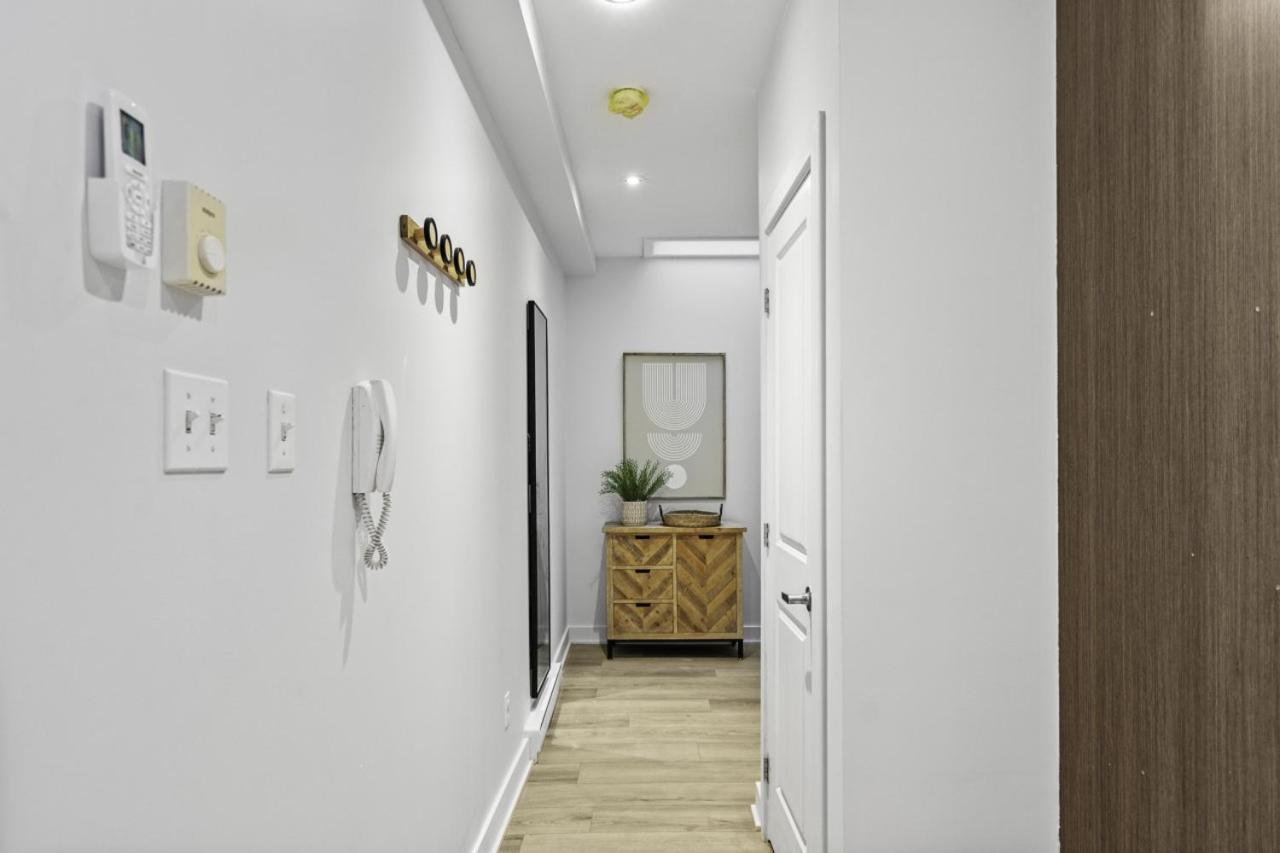 Stylish Open-space By Jean Talon Market Apartment Montreal