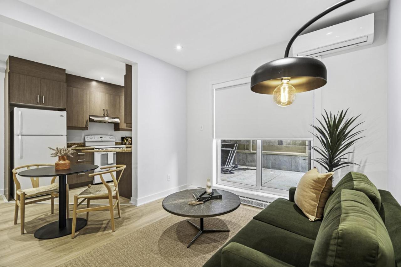 Stylish Open-space By Jean Talon Market Apartment