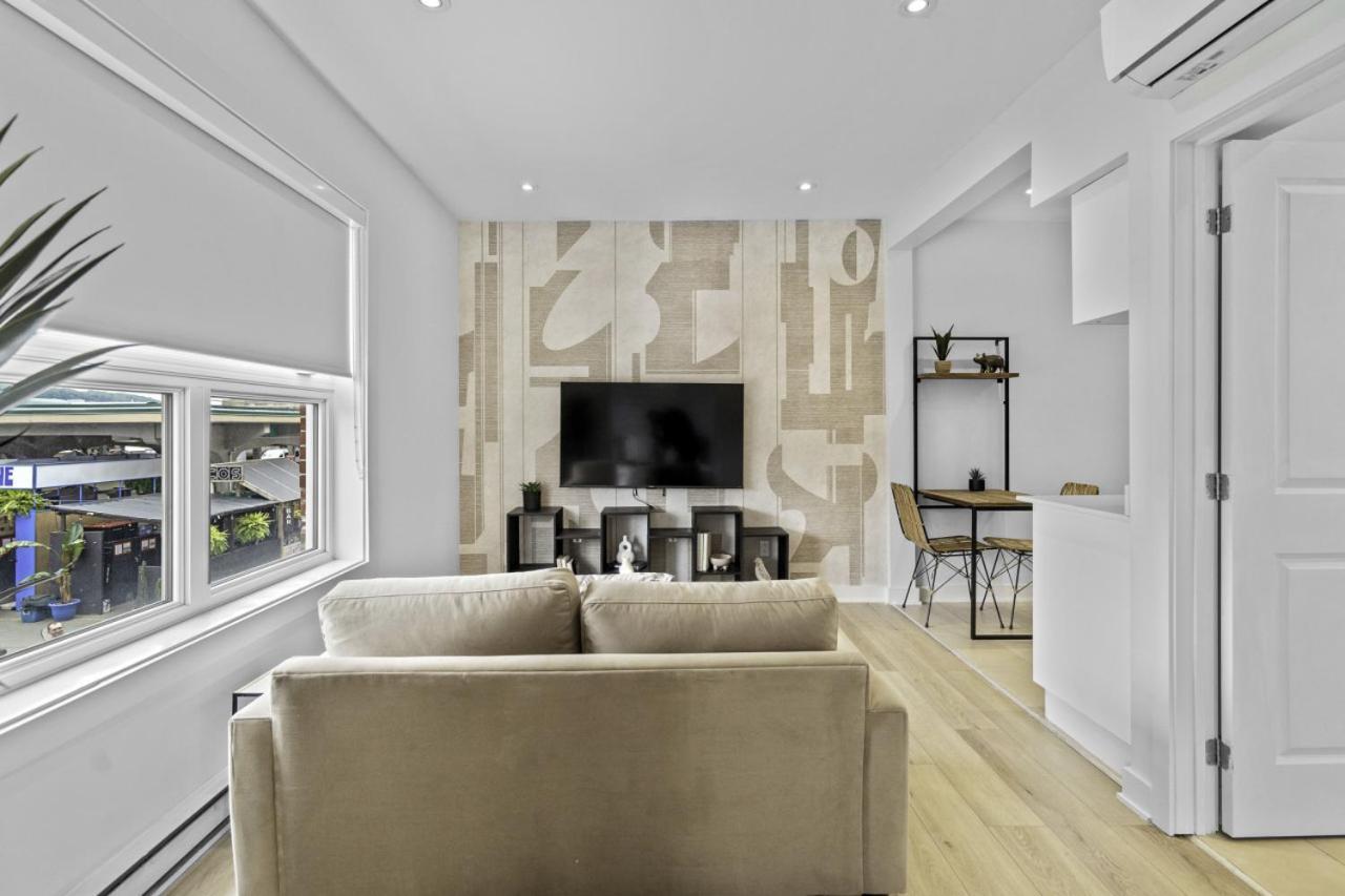Stylish 1-bedroom Haven By Jean Talon Market * Montreal