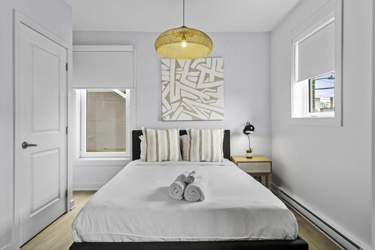 Apartment Stylish 1-bedroom Haven By Jean Talon Market Montreal