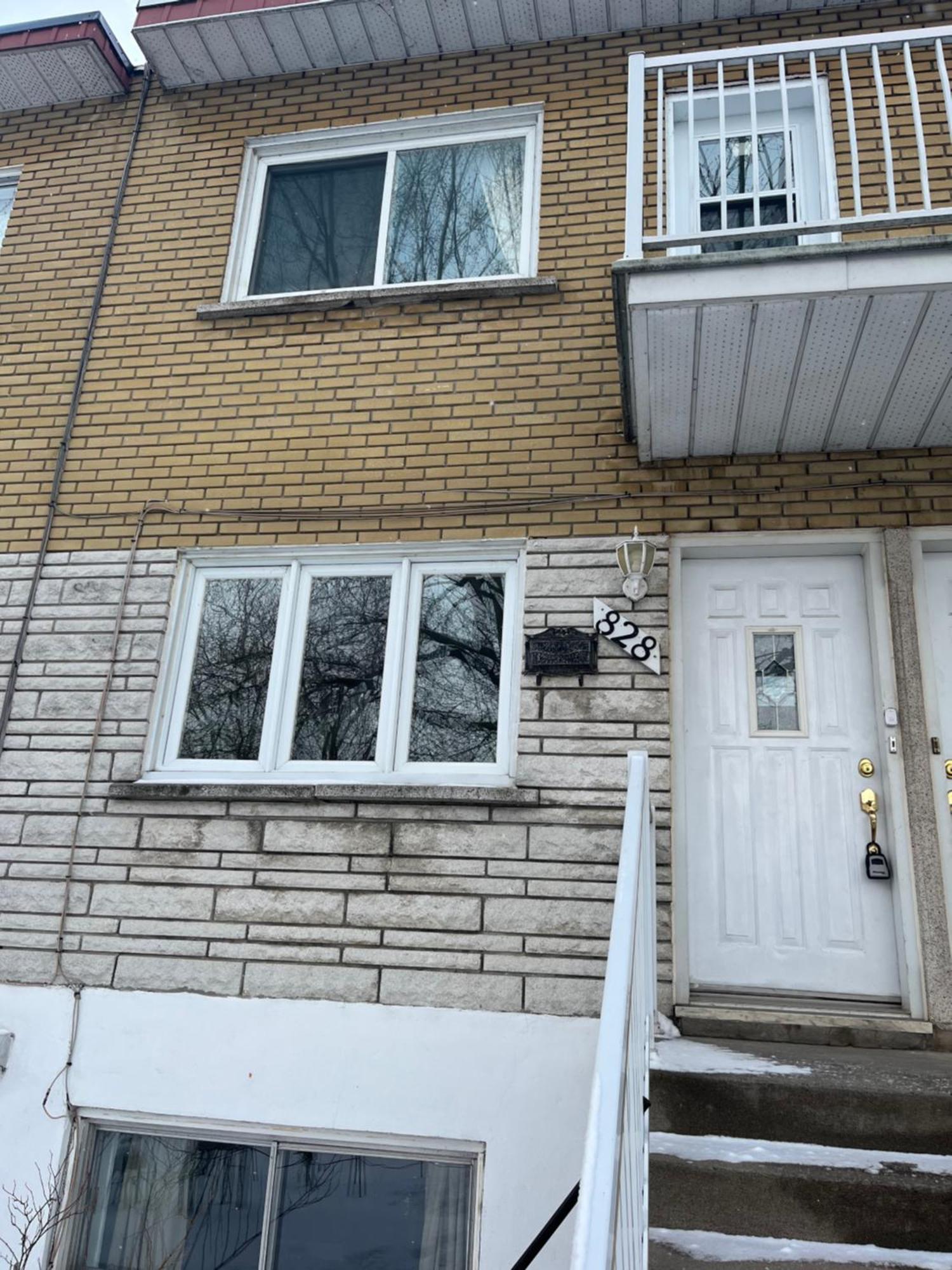 New Renovated Peaceful With Parking Apartment