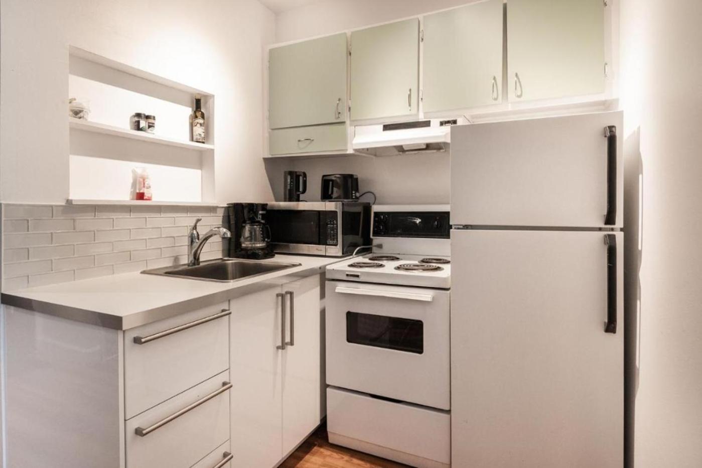 Cozy In Near Downtown - 101 Apartment Montreal