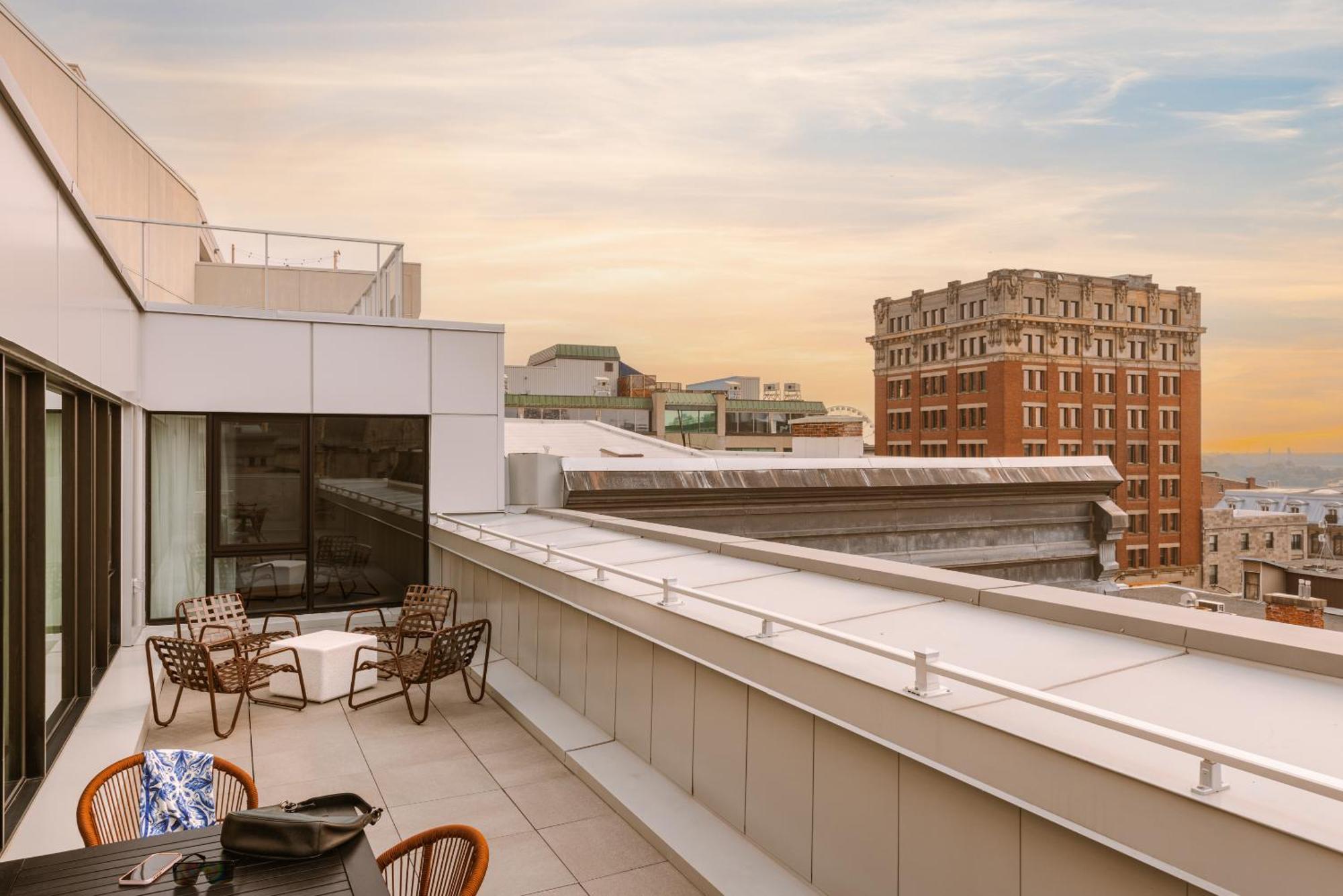 Sonder Lambert Aparthotel