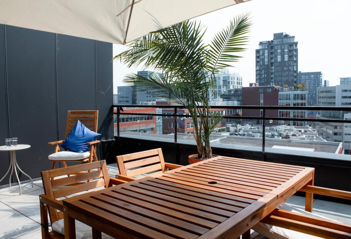 Penthouse With Pool And Parking