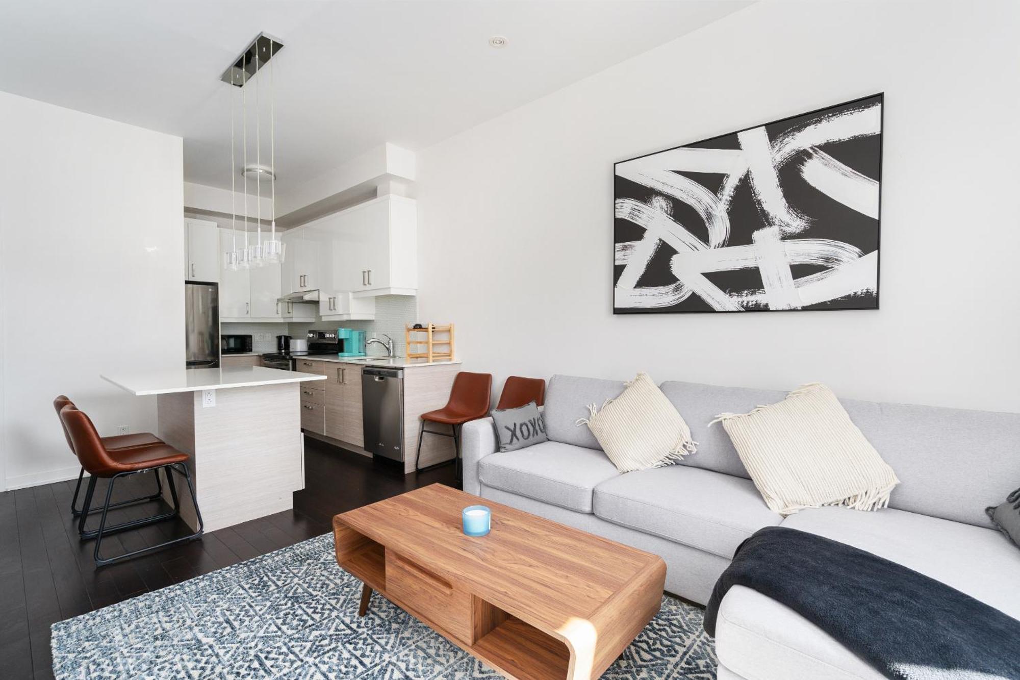 Apartment Parc Appartements-lux Montreal