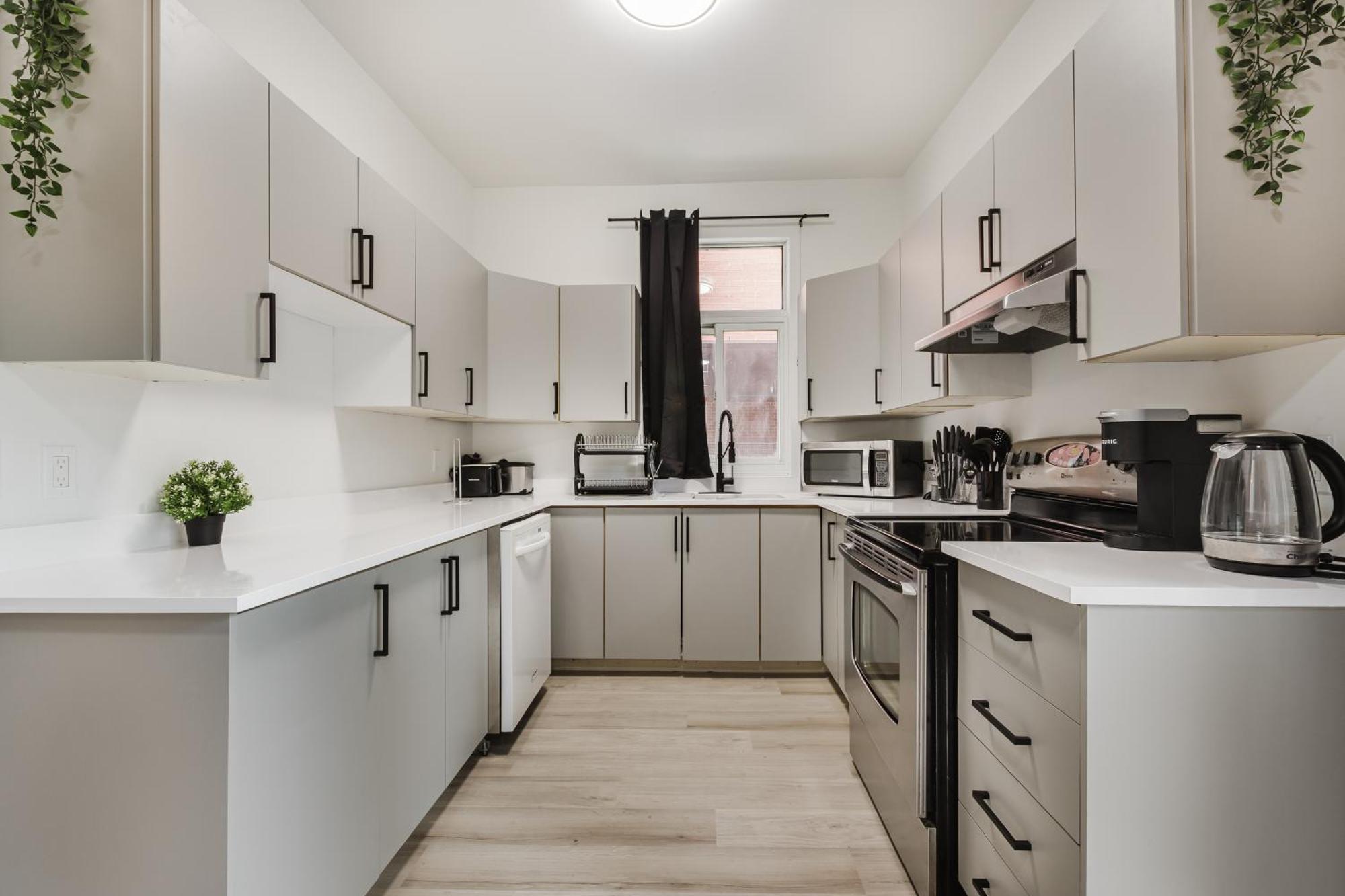 Apartment Casakaia Cozy 2 Bdr With Backyard And Parking *