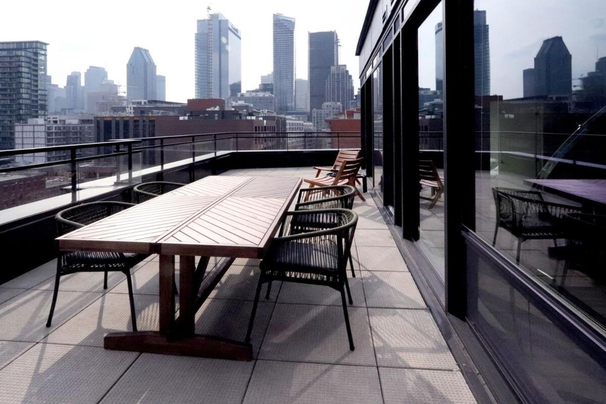 Apartment De Luxe Avec Piscine Montreal