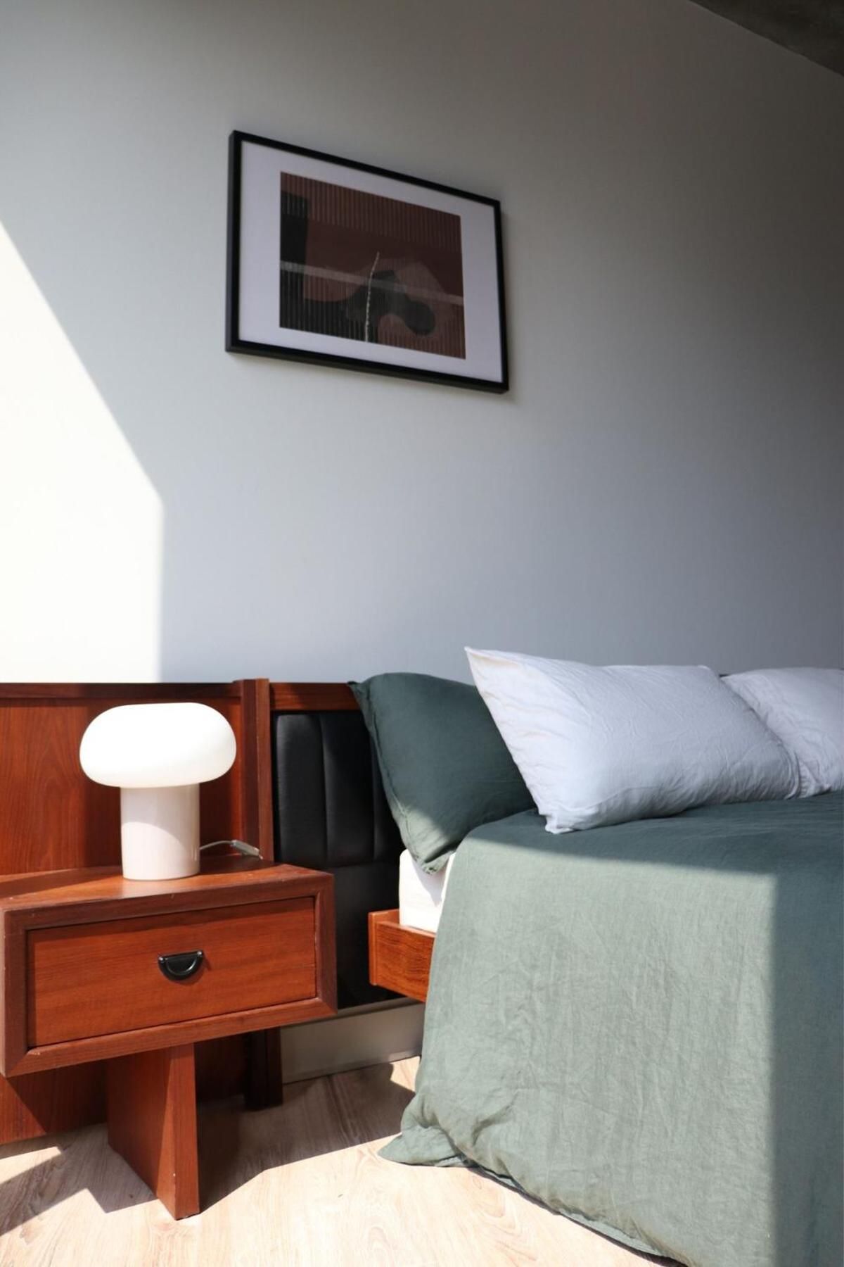 Apartment De Luxe Avec Piscine Montreal
