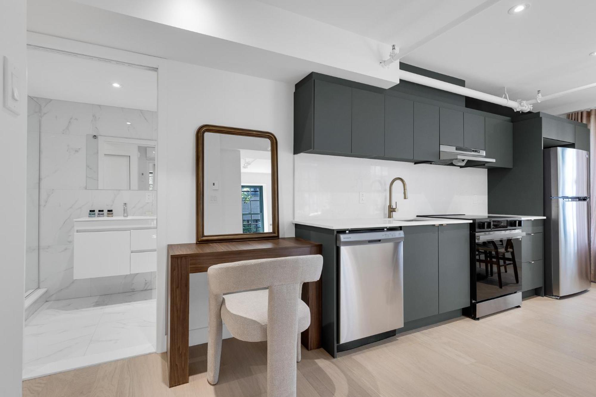 The Mercer Boutique Aparthotel 4*