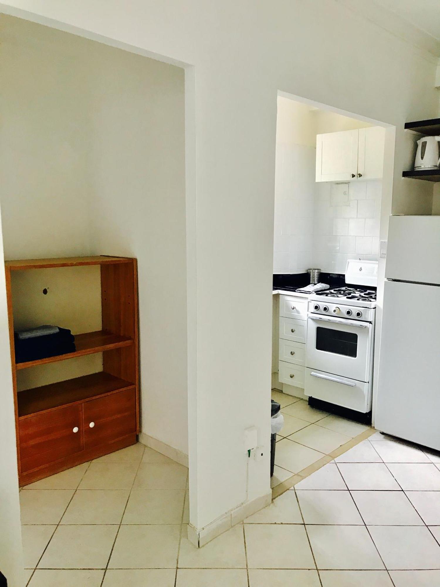 Stylish Comfortable In The Golden Square Mile Apartment
