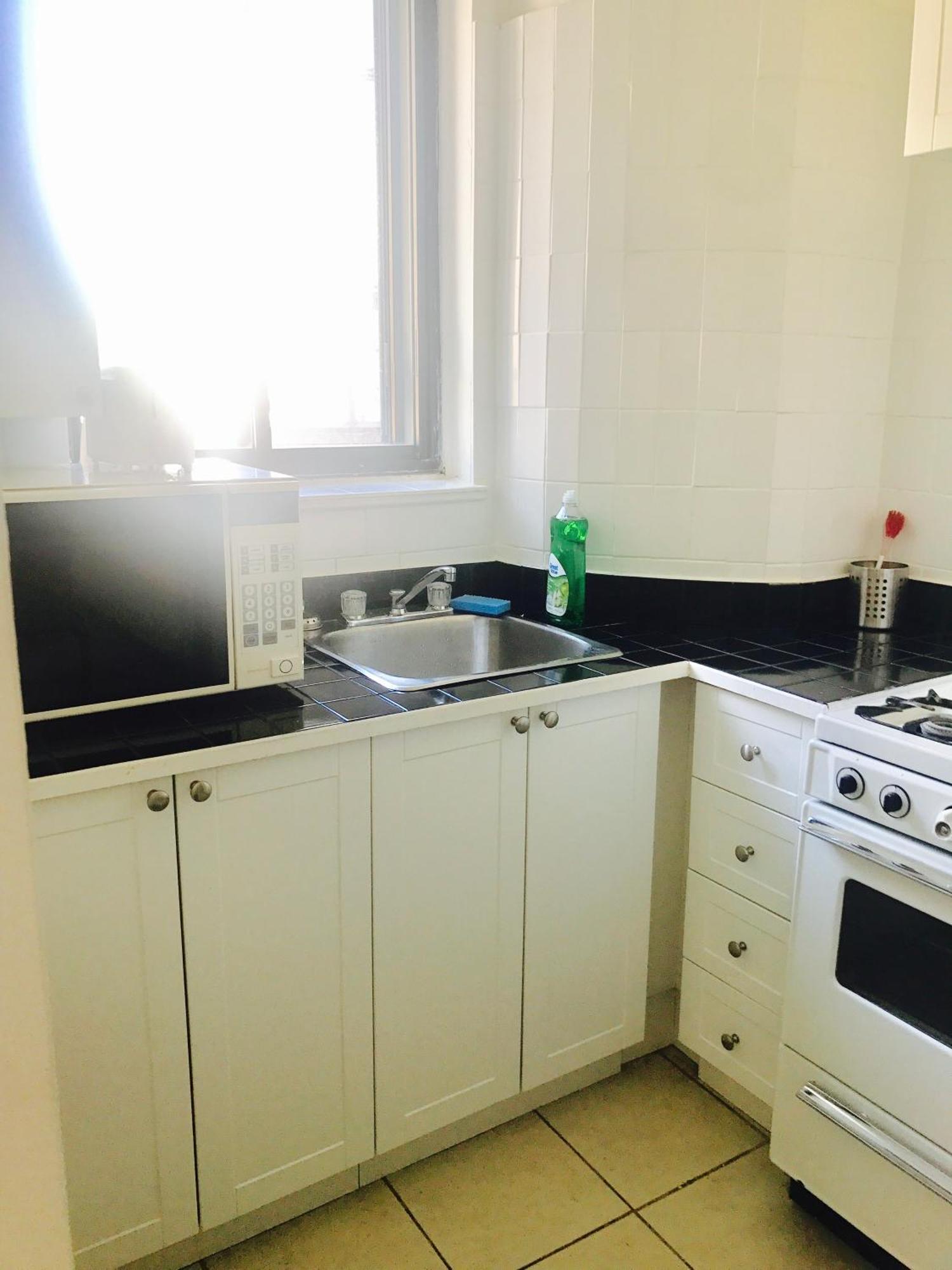 Apartment Stylish Comfortable In The Golden Square Mile